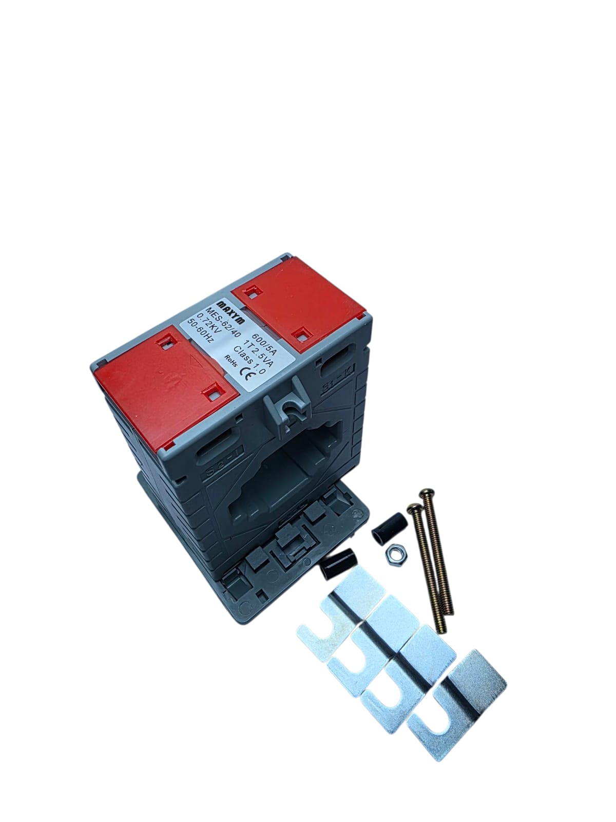 MES 62/30 TRANSFORMADOR DE CORRIENTE P/BARRA DE COBRE 300/5A 2.5VA 0.72KV CLASS 1.0 MAXYM