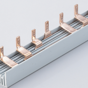 T-3P-63A BARRA DE CONEXIÓN 3P 1.4mm*6.2mm MAXYM